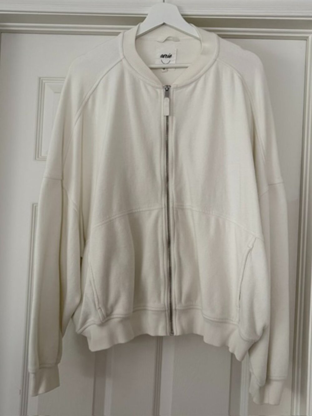 American Eagle Zip Up Sweater